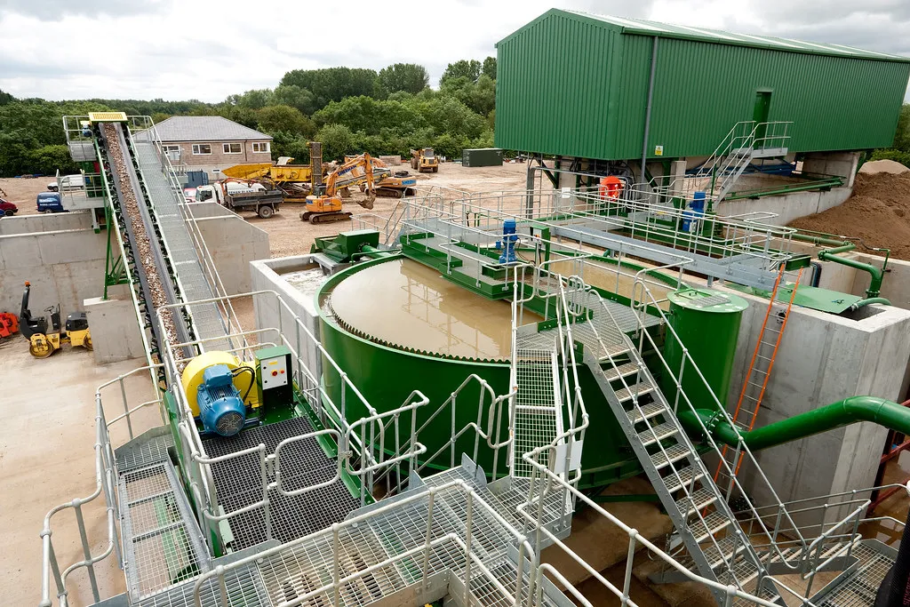 A thickener and filter press installation